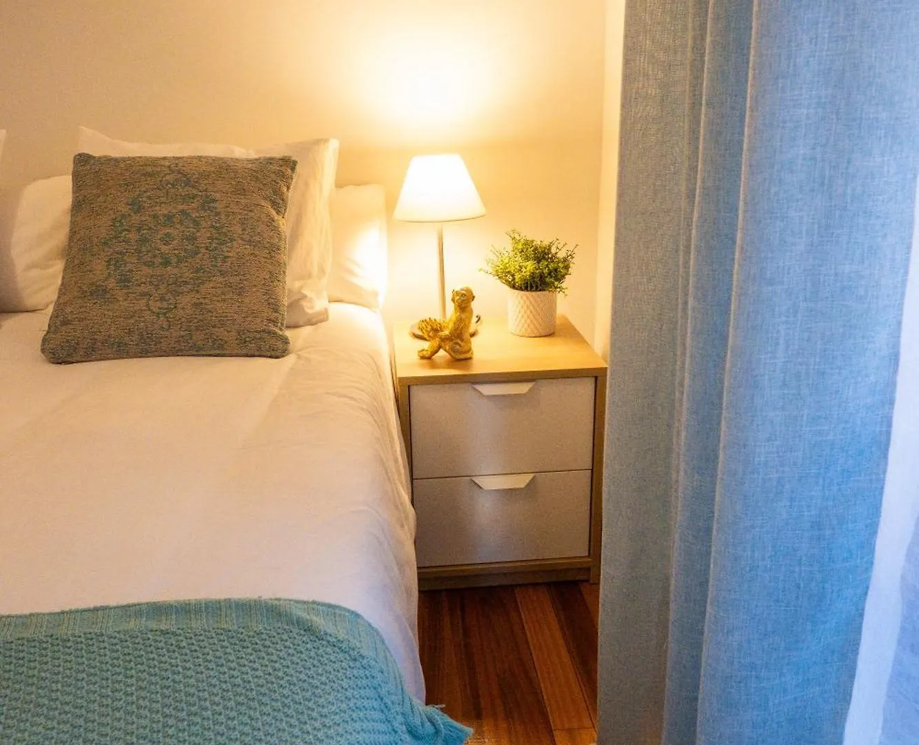 Apartamento De 3 Habitaciones Cerca De La Costa 0*, Las Arenas (Getxo) Spain