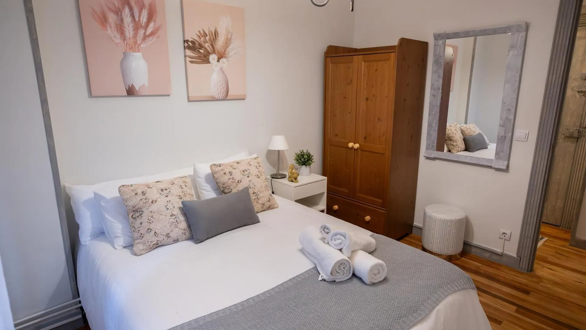 Apartamento De 3 Habitaciones Cerca De La Costa 0*, Las Arenas (Getxo)