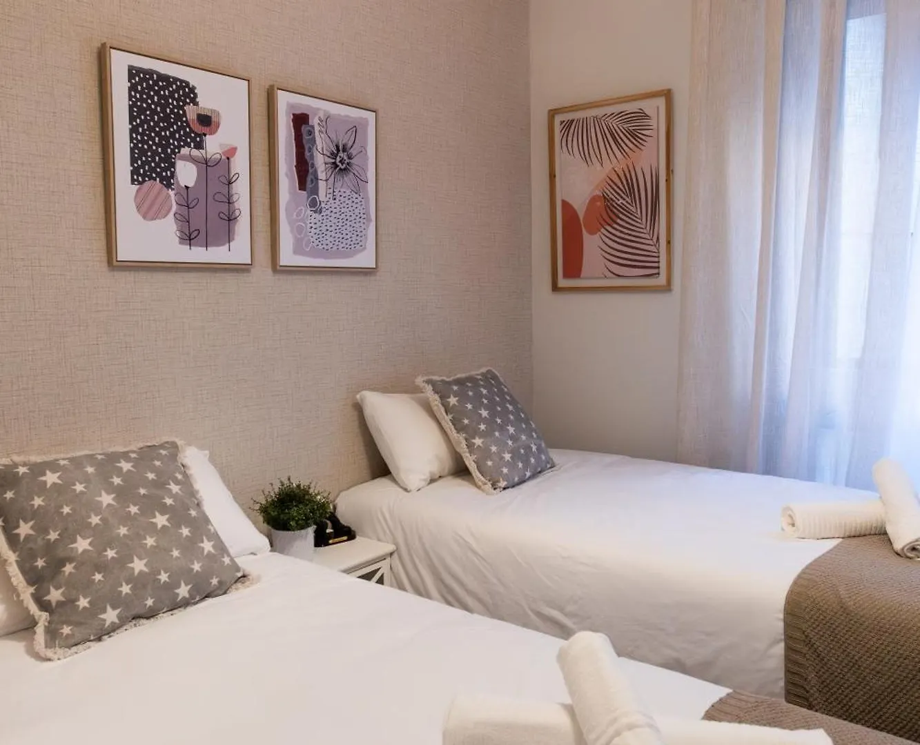 Apartamento De 3 Habitaciones Cerca De La Costa 0*, Las Arenas (Getxo)